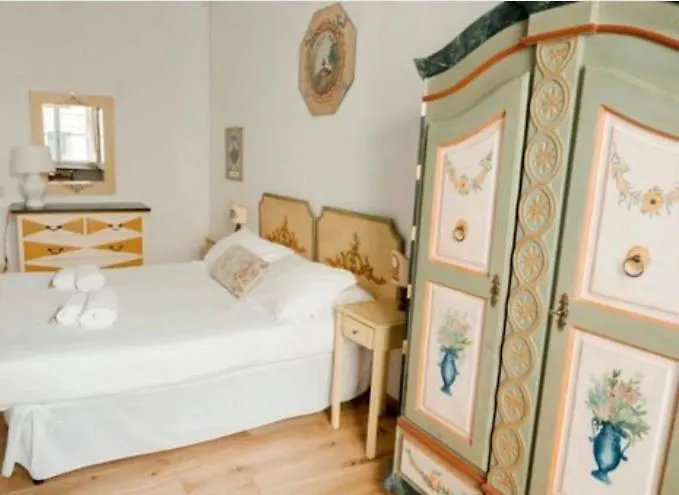 Artistic Home Florence Apartment
