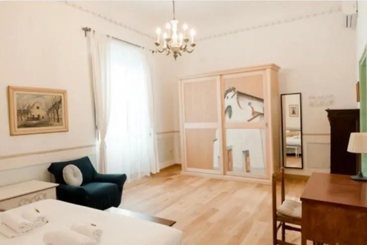 Artistic Home Florence