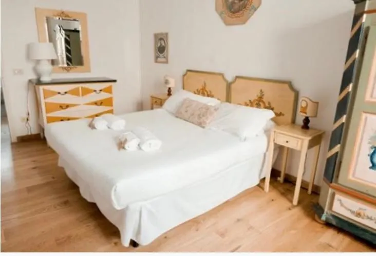 Artistic Home Florence Apartment